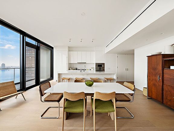 4th image of 695 1st Ave #28M