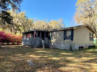 40 Earle St, Midway, GA 31320
