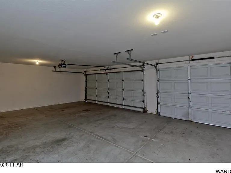 1100 McCulloch Blvd S — Photo 10
