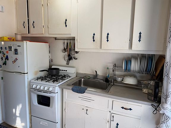 5th image of 61-45 98th St #9A