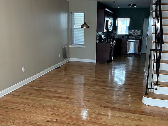 2nd image of 1715 Latona St