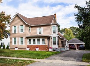 70080 Main St, Richmond, MI 48062