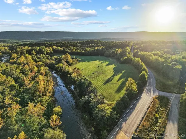 (undisclosed Address), Smithville, OK 74957