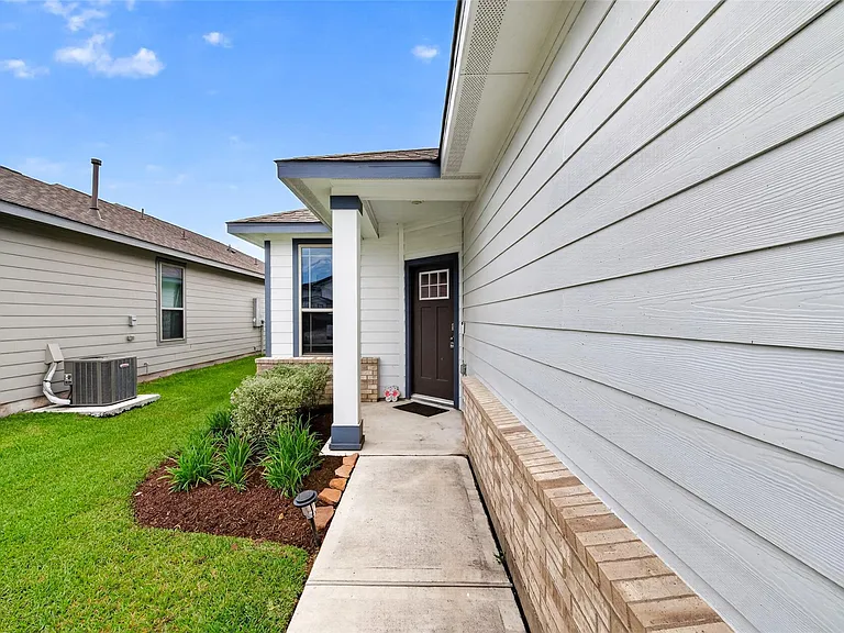 8006 Barret Travis Ct — Photo 13
