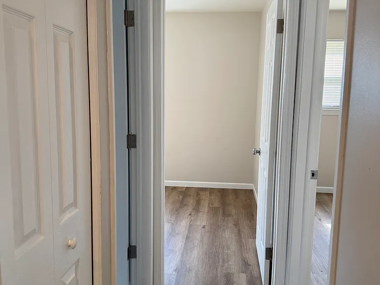 27615 Barrington St — Photo 34