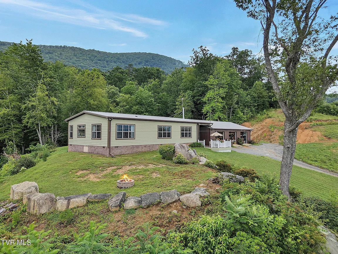 292 Old Railroad Grade Rd, Roan Mountain, TN 37687 | Zillow