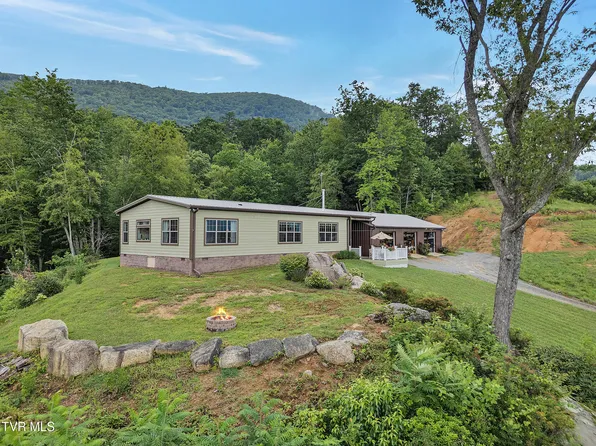 292 Old Railroad Grade Rd, Roan Mountain, TN 37687