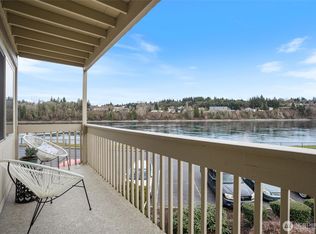 1735 Park Ave APT B201, Bremerton, WA 98337