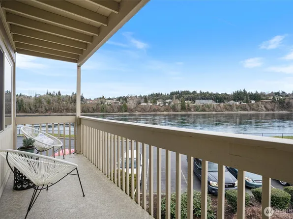 1735 Park Avenue #B201, Bremerton, WA 98337