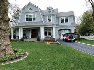 18 Robin Rd, Rumson, NJ 07760