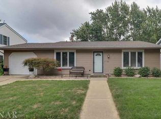 310 Columbia Dr, Normal, IL 61761