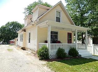 426 S Willow St, Ottawa, KS 66067