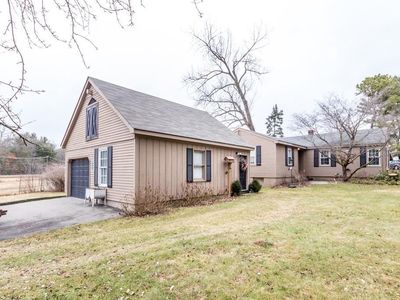 156 Bungay Rd, North Attleboro, MA, 02760