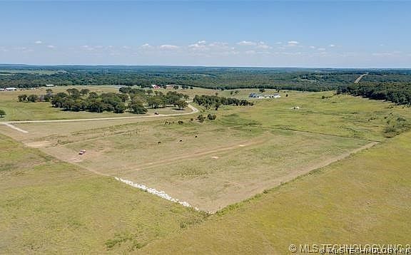 4th image of 523 County Road 2280
