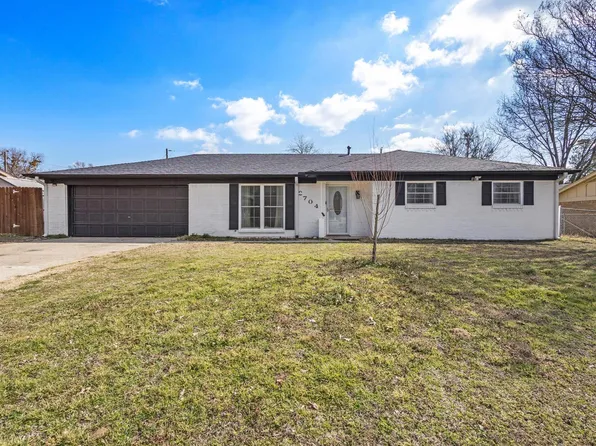2704 Paula Dr, Denison, TX 75020