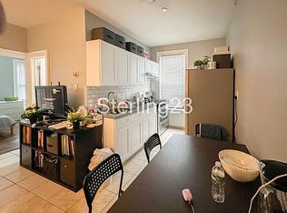 22-60 26th St #2R, Astoria, NY 11105