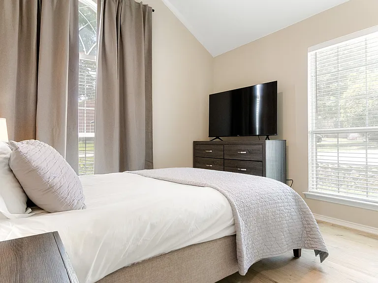 3000 Saint Amanda Dr — Photo 32