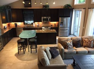 365 SE 18th Ave, Deerfield Beach, FL 33441