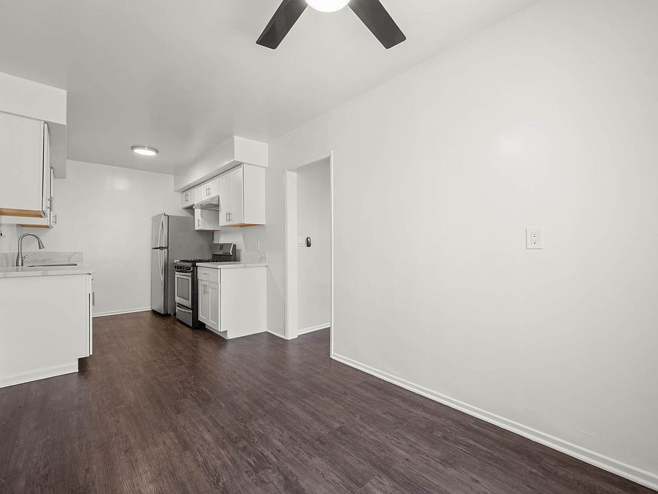 1st image of 1537 Centinela Ave #102