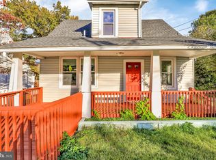 8709 Chestnut Ave, Bowie, MD 20720