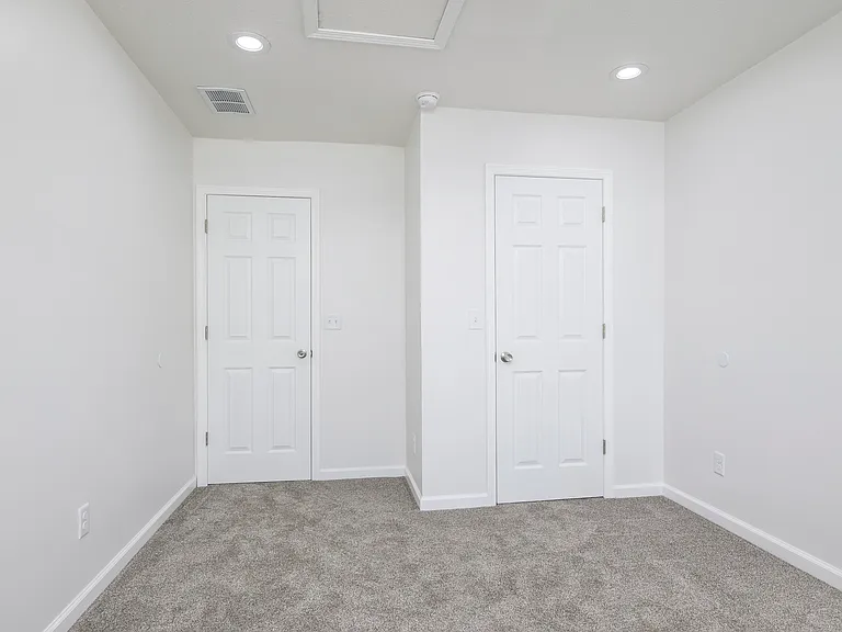 211 Level St — Photo 20