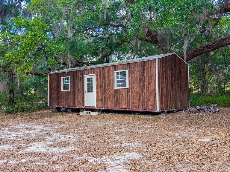 E Cowpen Lake Rd — Photo 44