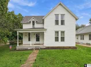 1423 High St, Beatrice, NE 68310