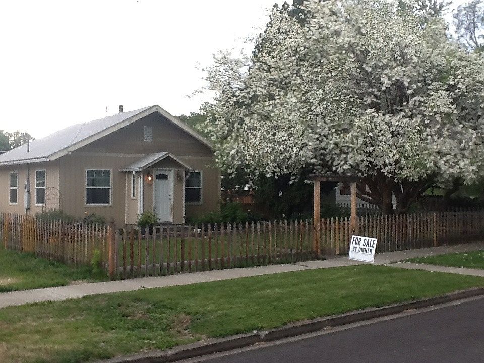 1st image of 316 Naches Ave