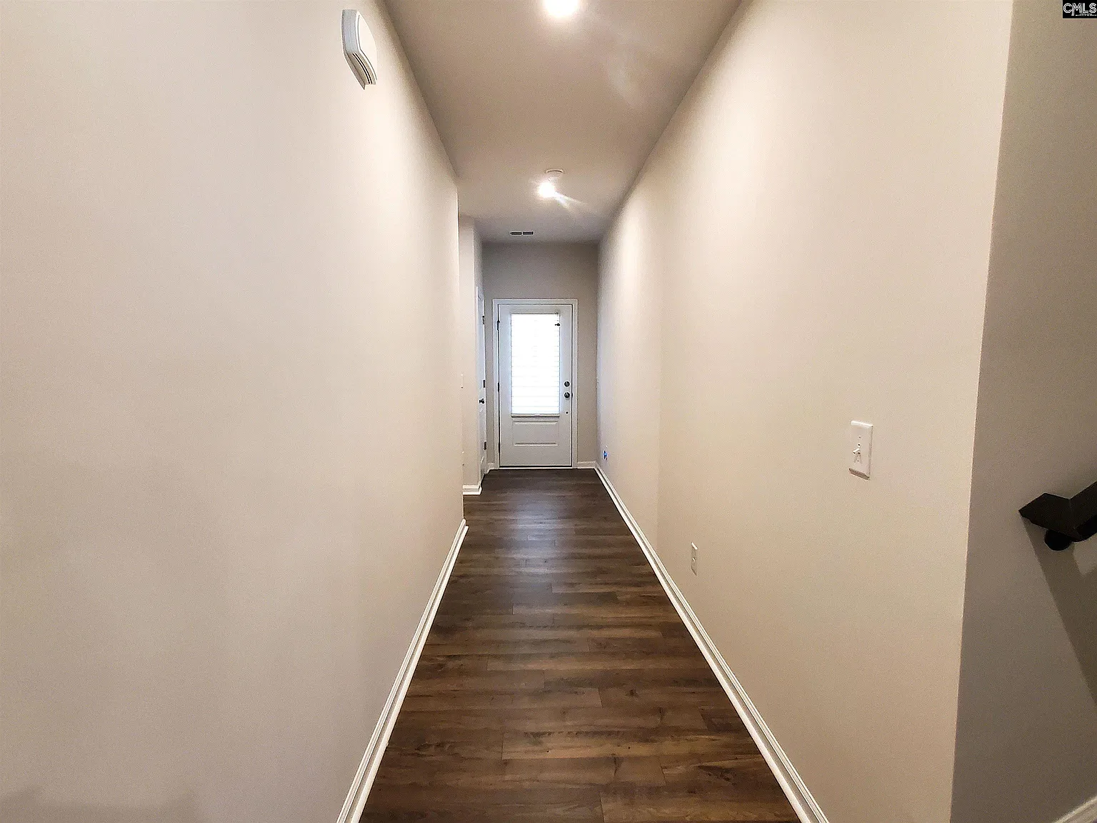 4 bed, 2653 sqft, $2,800 — Photo 4