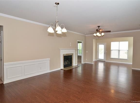 4th image of 23080 Whimbrel Cir