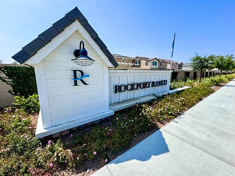 30045 Sunset Pier Dr — Photo 45