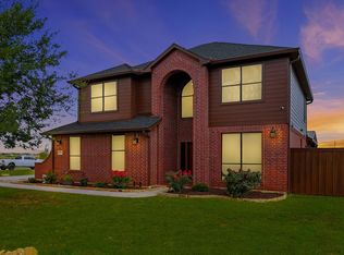 430 Ridgecrest Pl, Sanger, TX 76266