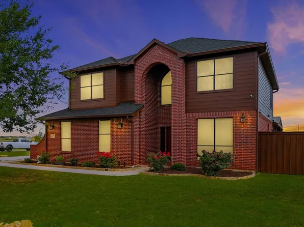 430 Ridgecrest Pl, Sanger, TX 76266