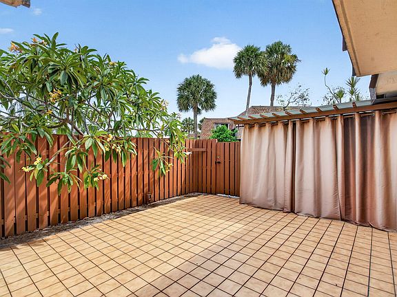 5th image of 5408 NW 59th Place