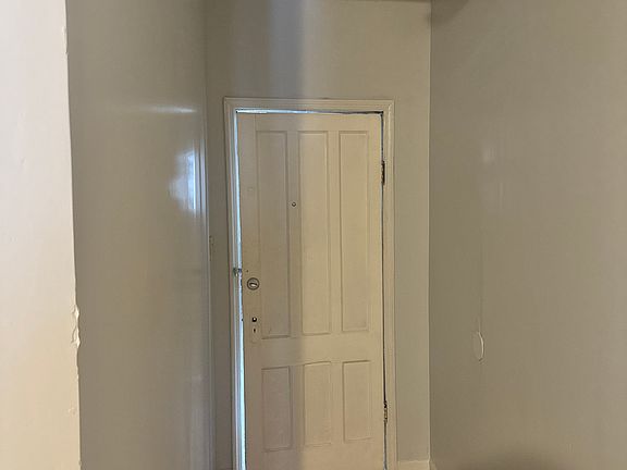3rd image of 715 State St #1