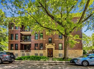 2053 W Byron St #1E, Chicago, IL 60618