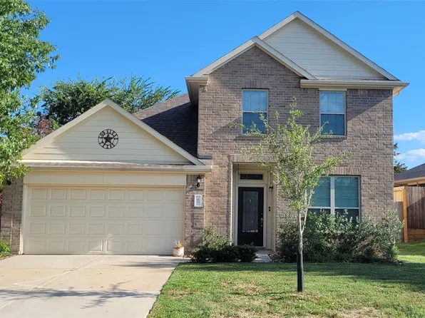 610 Lake View Dr, Montgomery, TX 77356