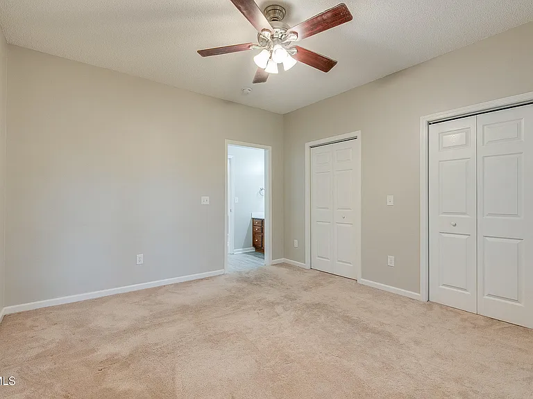 176 S Austin Springs Rd #9 — Photo 22