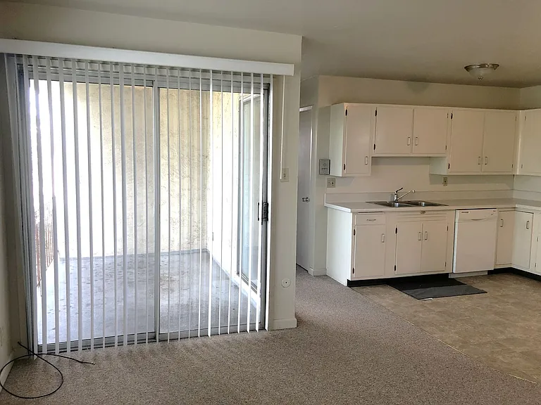 2172 Blake St #7 — Photo 3