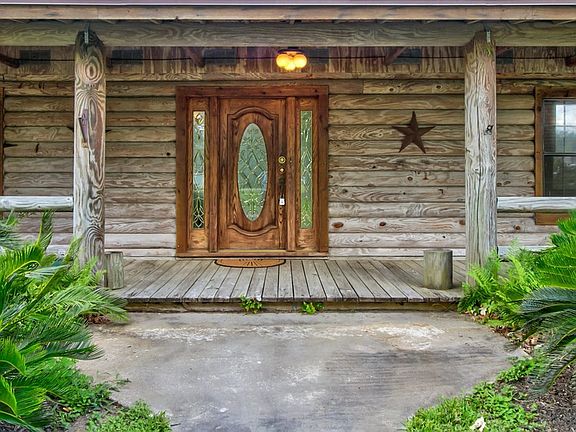 4th image of 8013 N Killarney Dr