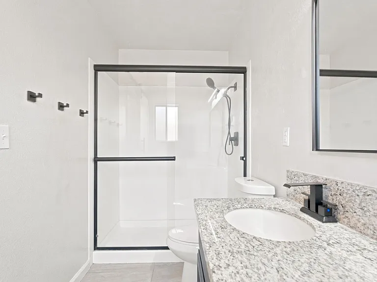 8034 Fairlands Way — Photo 22