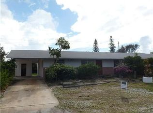 2242 NE Tropical Way, Jensen Beach, FL 34957