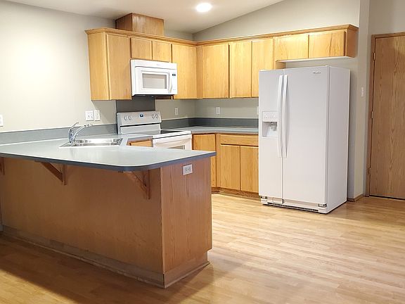 4th image of 7704 NE 67th St