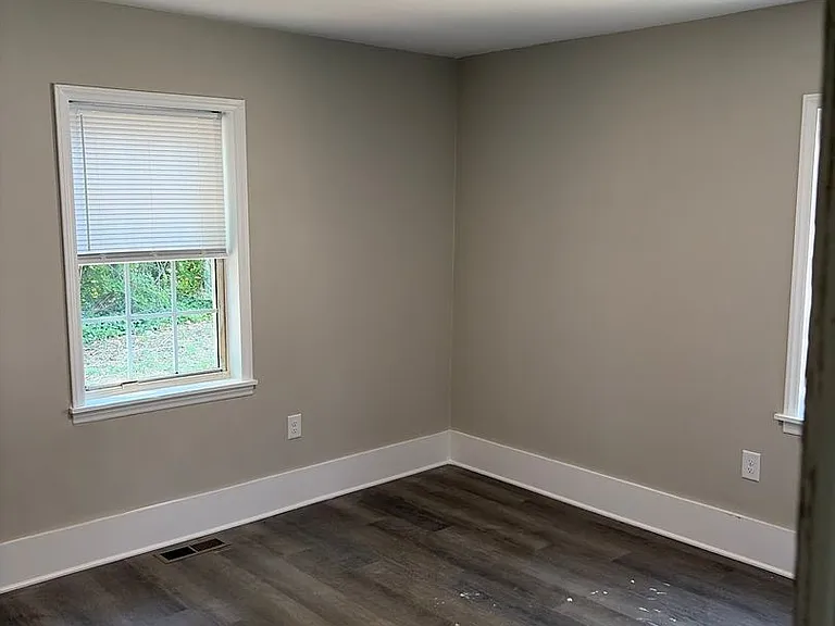 2502 Druid Hills Dr — Photo 8