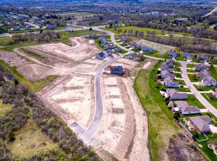 6008 Indigo Dr, Racine, WI 53406