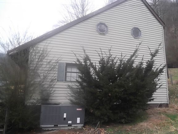 3rd image of 1214 Vinson St
