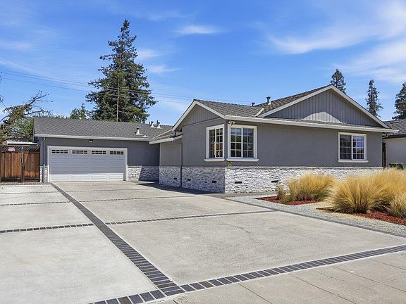 2nd image of 732 S Daniel Way