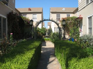 4007 Leeward Ave, Los Angeles, CA 90005