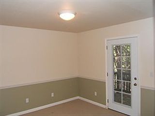 4th image of 1196 Lilac Dr