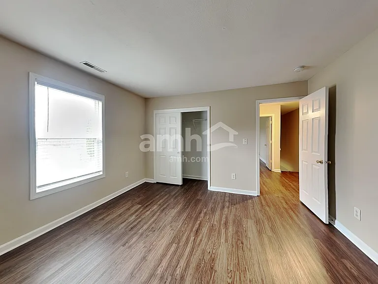 12523 Doe Ln — Photo 19
